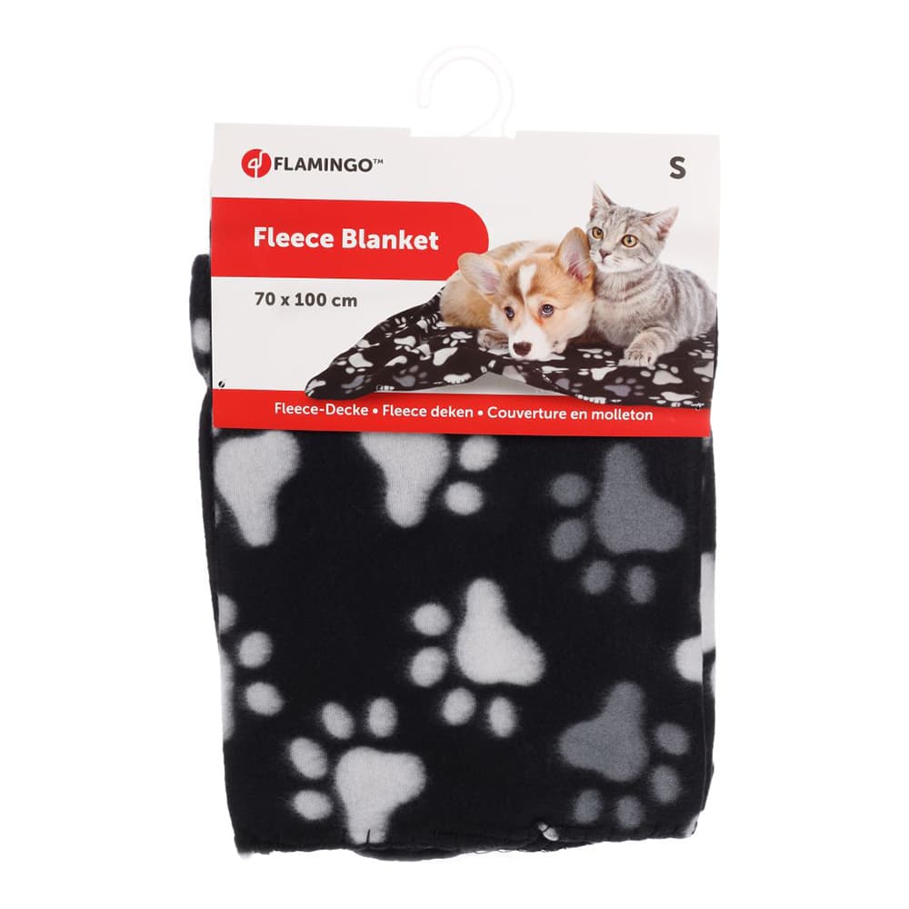 https://admins.vetfarmas.ee/storage/media/3052/5400585167627_1_FLMG-sega-flīsa-melna-Black-paw-70x100-cm-520881.jpg